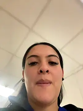 Snapshot of marianm29 chatting on 11-19-25, 12:16 marianm29 online show from 11-19-25, 12:16