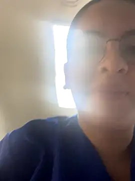 Snapshot of marianm29 chatting on 01-07-26, 01:13 marianm29 online show from 01-07-26, 01:13