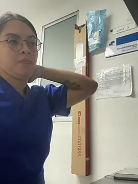 Snapshot of marianm29 chatting on 01-13-26, 01:16 marianm29 online show from 01-13-26, 01:16