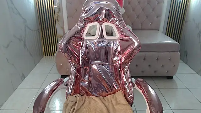 kim lush s online show from 10-24-25, 08:16