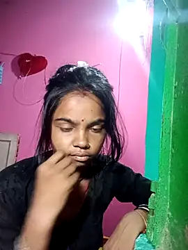HotPiya439 online show from 10-04-25, 11:47
