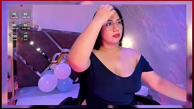 BBWCloe  online show from 10-04-25, 03:48