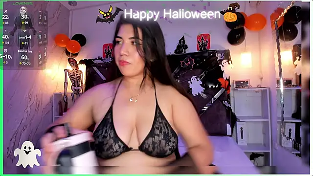 BBWCloe  online show from 10-30-25, 04:47