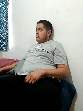 Snapshot of Jovenlechoso2044 chatting on 11-06-25, 05:47 Jovenlechoso2044 online show from 11-06-25, 05:47