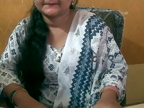 Saniya K online show from 09-28-25, 04:51