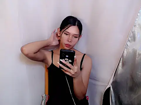 Snapshot of slutty_whore_anne chatting on 12-20-25, 09:11 slutty whore anne online show from 12-20-25, 09:11