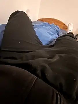 GlaucousSnag online show from 01-09-26, 08:54