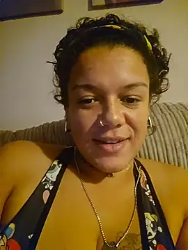 Snapshot of GoddessChantelle chatting on 10-18-25, 11:49 GoddessChantelle online show from 10-18-25, 11:49