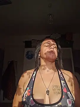 Snapshot of GoddessChantelle chatting on 11-26-25, 11:55 GoddessChantelle online show from 11-26-25, 11:55