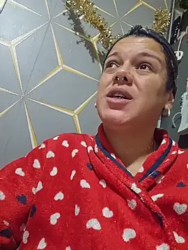 Snapshot of GoddessChantelle chatting on 12-16-25, 09:20 GoddessChantelle online show from 12-16-25, 09:20