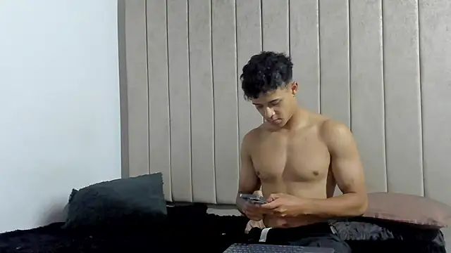 Alex Colton7 online show from 10-27-25, 02:37