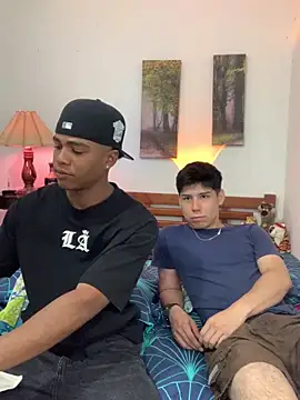 Snapshot of DEMOND_333 chatting on 10-10-25, 07:24 DEMOND 333 online show from 10-10-25, 07:24