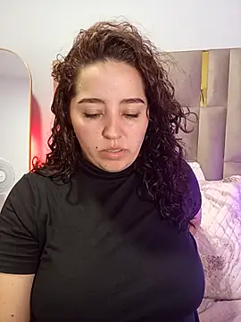 LoanaSantos online show from 11-21-25, 10:19