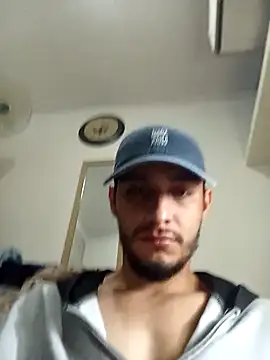 Juandavidbolivar online show from 11-10-25, 04:22