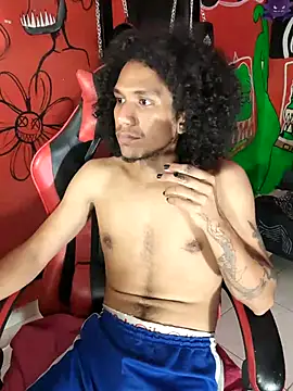 Snapshot of dante_hellsingx chatting on 10-26-25, 02:17 dante hellsingx online show from 10-26-25, 02:17