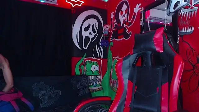 Snapshot of dante_hellsingx chatting on 11-04-25, 02:10 dante hellsingx online show from 11-04-25, 02:10