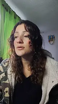 lindasyt online show from 10-14-25, 03:46