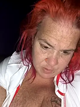 Snapshot of Courdles chatting on 10-08-25, 09:29 Courdles online show from 10-08-25, 09:29