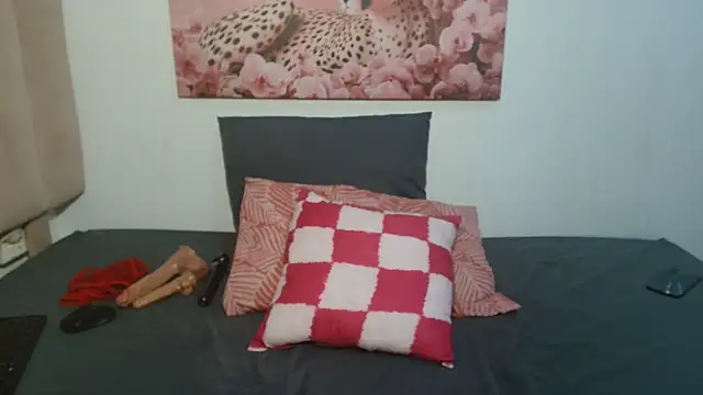 GorillaGripCunt77 online show from 02-03-26, 06:22