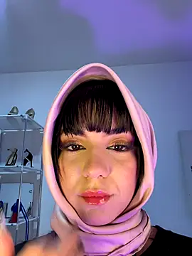 AriaBlush 18 online show from 09-12-25, 11:04
