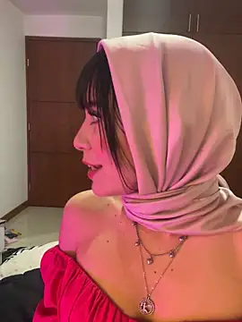 AriaBlush 18 online show from 09-16-25, 12:11