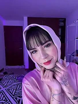 AriaBlush 18 online show from 09-17-25, 11:17