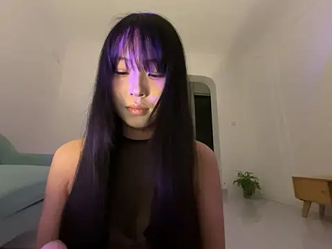 77momomo online show from 11-11-25, 02:06