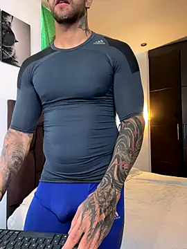 Tomy maylon online show from 10-16-25, 03:35