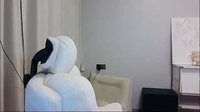 Snapshot of VianVianvv-cc chatting on 10-20-25, 07:14 VianVianvv-cc online show from 10-20-25, 07:14
