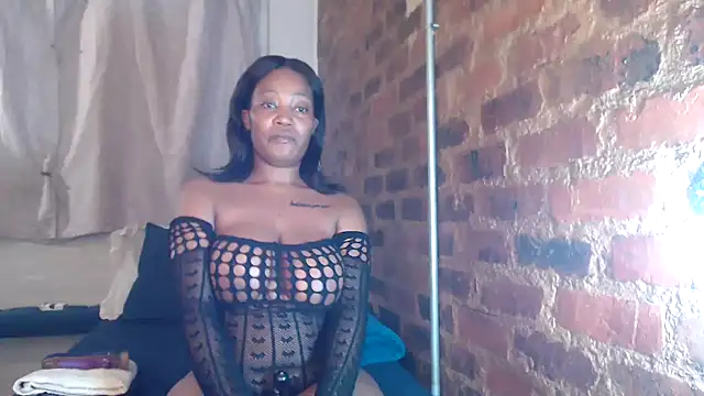 Snapshot of SweetPortableAmber chatting on 09-18-25, 10:12 SweetPortableAmber online show from 09-18-25, 10:12