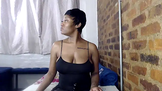 Snapshot of SweetPortableAmber chatting on 11-12-25, 10:52 SweetPortableAmber online show from 11-12-25, 10:52