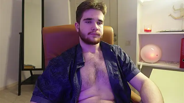 Mark Maxim online show from 10-14-25, 06:09