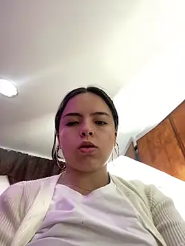 EmilyHarperr online show from 10-03-25, 11:40