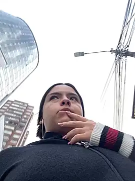 EmilyHarperr online show from 10-24-25, 11:28