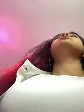 EmilyHarperr online show from 11-12-25, 11:32