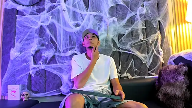 DustinandJordan online show from 10-09-25, 05:05