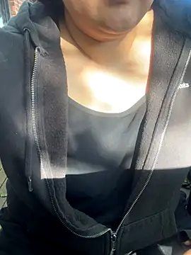 Snapshot of inked_nekoo chatting on 11-02-25, 02:41 inked nekoo online show from 11-02-25, 02:41