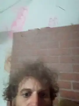 Snapshot of bearded_cross chatting on 10-28-25, 02:59 bearded cross online show from 10-28-25, 02:59