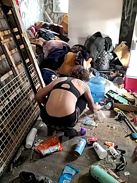 Snapshot of bearded_cross chatting on 11-22-25, 08:41 bearded cross online show from 11-22-25, 08:41