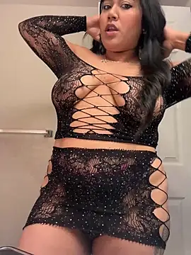 Snapshot of Myonlyprincess1 chatting on 12-16-25, 05:23 Myonlyprincess1 online show from 12-16-25, 05:23