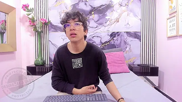 Desire Ecstasy online show from 10-12-25, 01:10