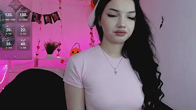 AkiraAsai online show from 10-25-25, 08:25