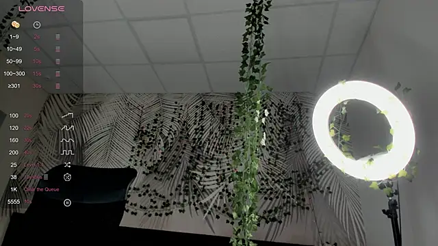 Kira Key online show from 12-23-25, 01:47