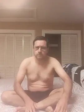 Gearsuit online show from 12-19-25, 08:05