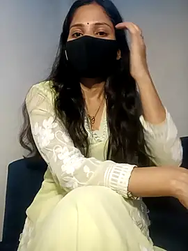 Snapshot of TheSassyGirl7 chatting on 11-11-25, 06:41 TheSassyGirl7 online show from 11-11-25, 06:41