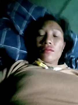 Lisa pusy online show from 11-17-25, 09:53