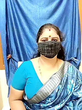 Snapshot of sushma26 chatting on 10-12-25, 05:23 sushma26 online show from 10-12-25, 05:23