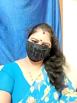 Snapshot of sushma26 chatting on 10-15-25, 02:50 sushma26 online show from 10-15-25, 02:50