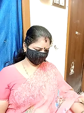 Snapshot of sushma26 chatting on 11-12-25, 02:45 sushma26 online show from 11-12-25, 02:45