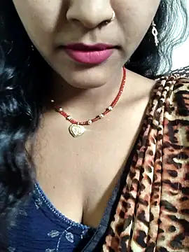 Snapshot of AnanyaKapoor89 chatting on 09-09-25, 05:51 AnanyaKapoor89 online show from 09-09-25, 05:51